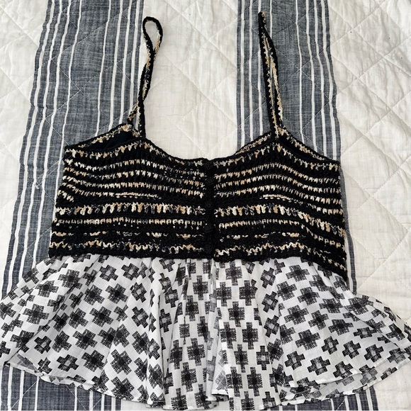 ANTHRO Freida Cotton Top - Picture 9 of 16